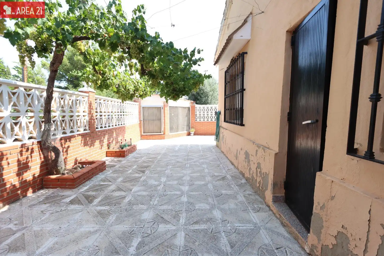 Garden of Houses for sale in Llíria  with Private garden, Terrace and Storage room