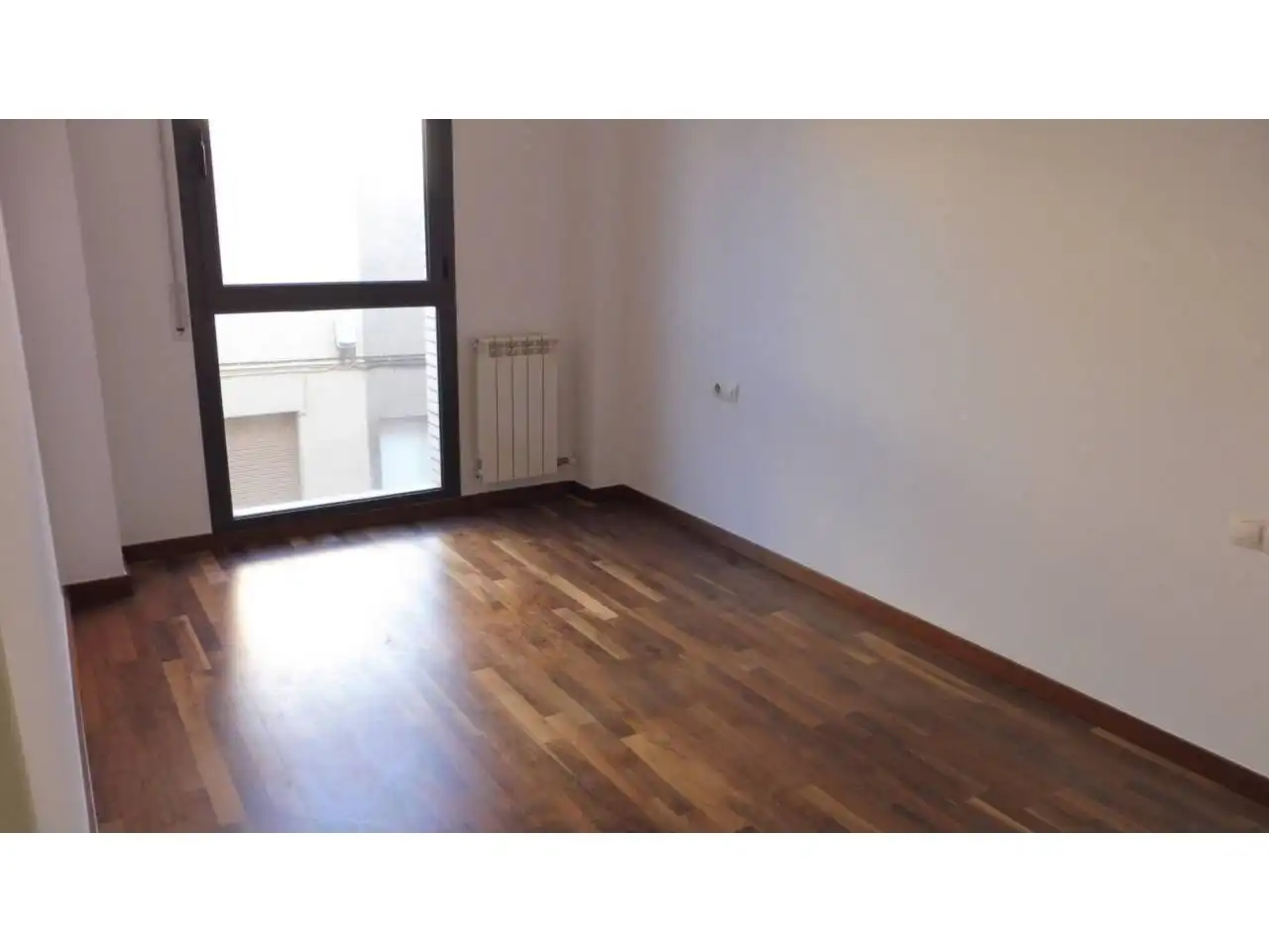 Dormitori de Pis en venda en Terrassa amb Aire condicionat, Calefacció i Parquet