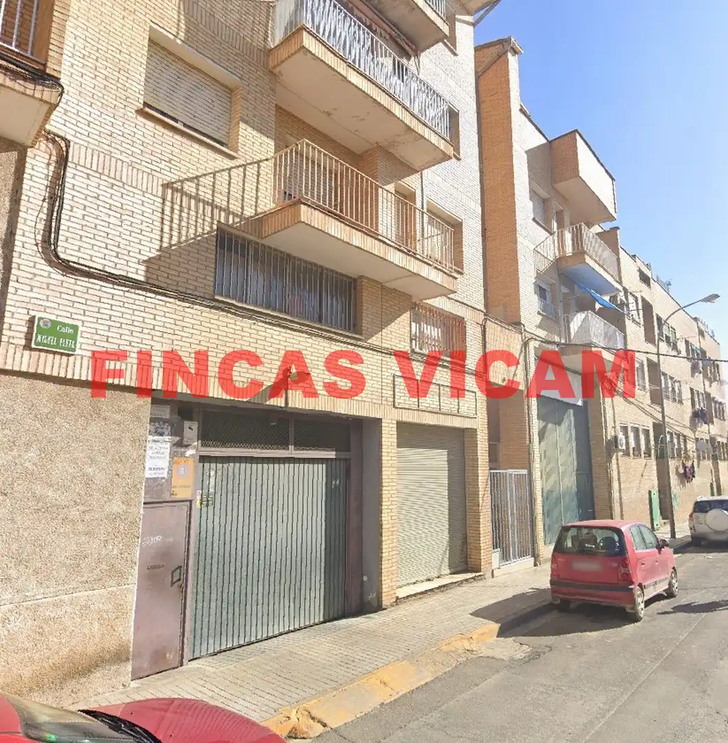 Individuale in vendita a Calle Miguel Fleta 1, imagen 2
