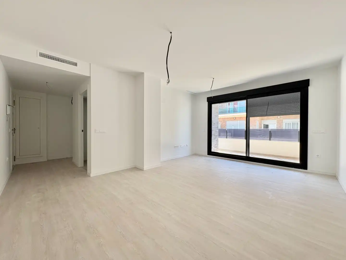 Living room of Flat for rent in Paiporta  with Storage room, Oven and Balcony