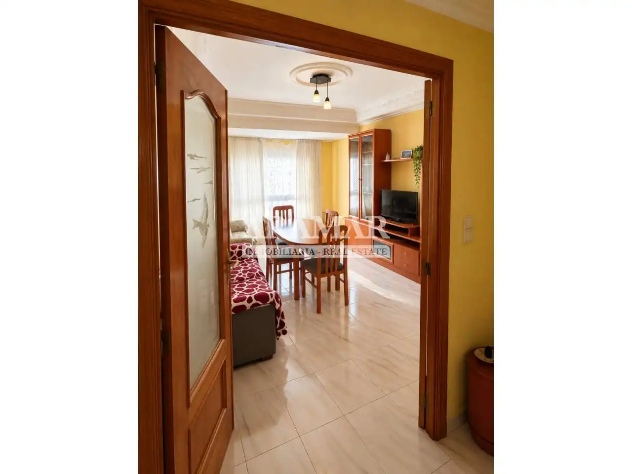 Flat for sale in Avenida Alcoi, imagen 2