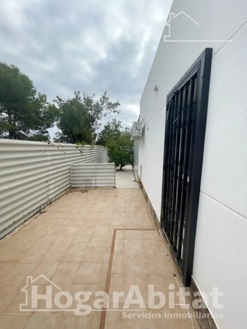 Terraza de Casa o chalet en venta en Chiva con Aire acondicionado, Calefacción y Jardín privado