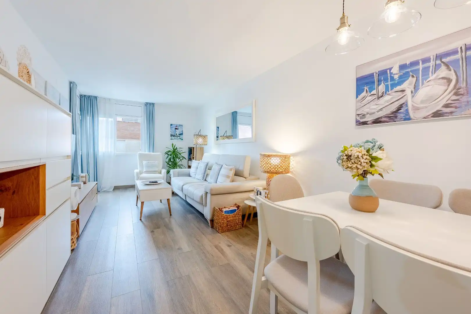 Living room of Flat for sale in Calafell  with Air Conditioner, Heating and Terrace