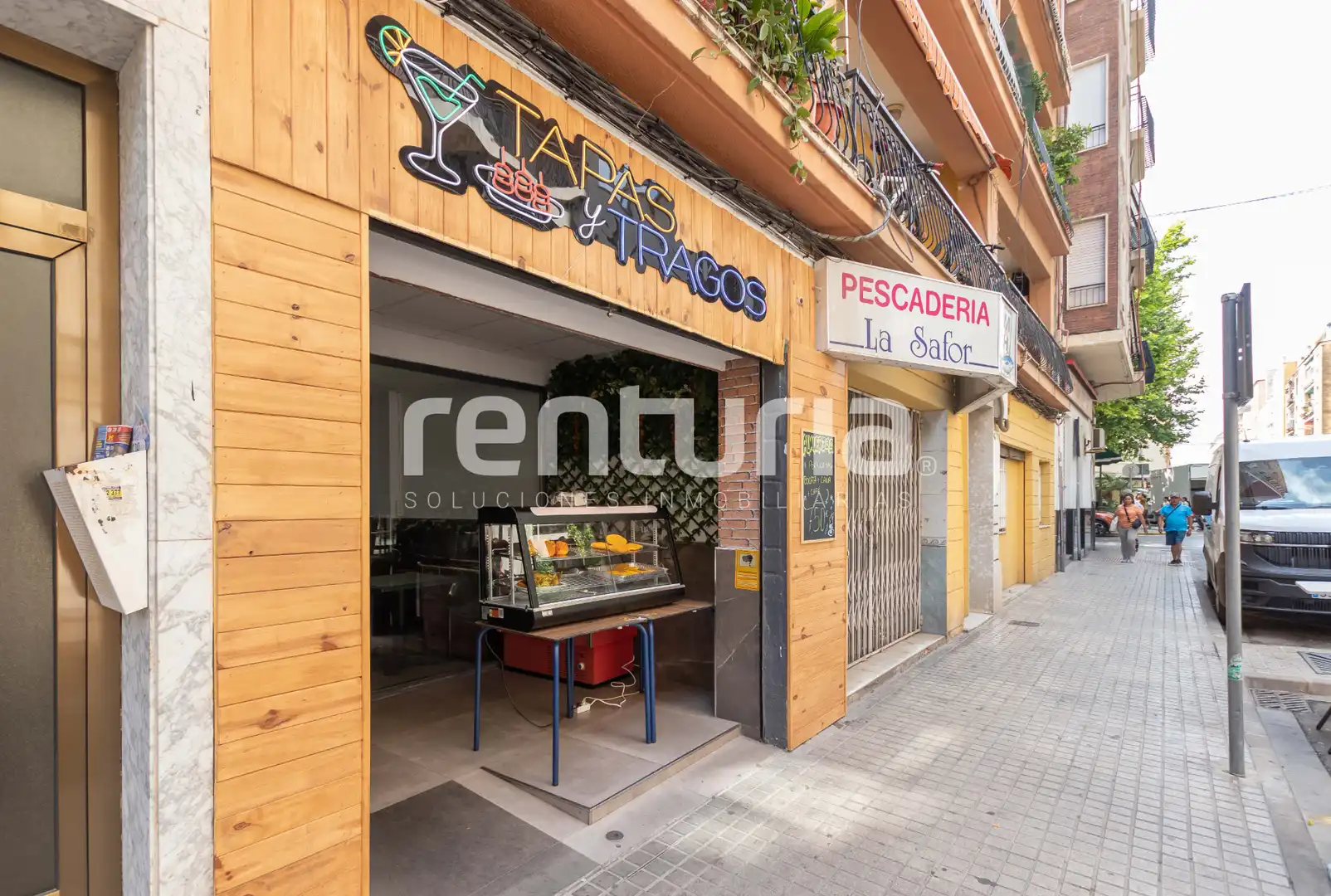 Local en venta en Gandia con Aire acondicionado, Terraza y Amueblado
