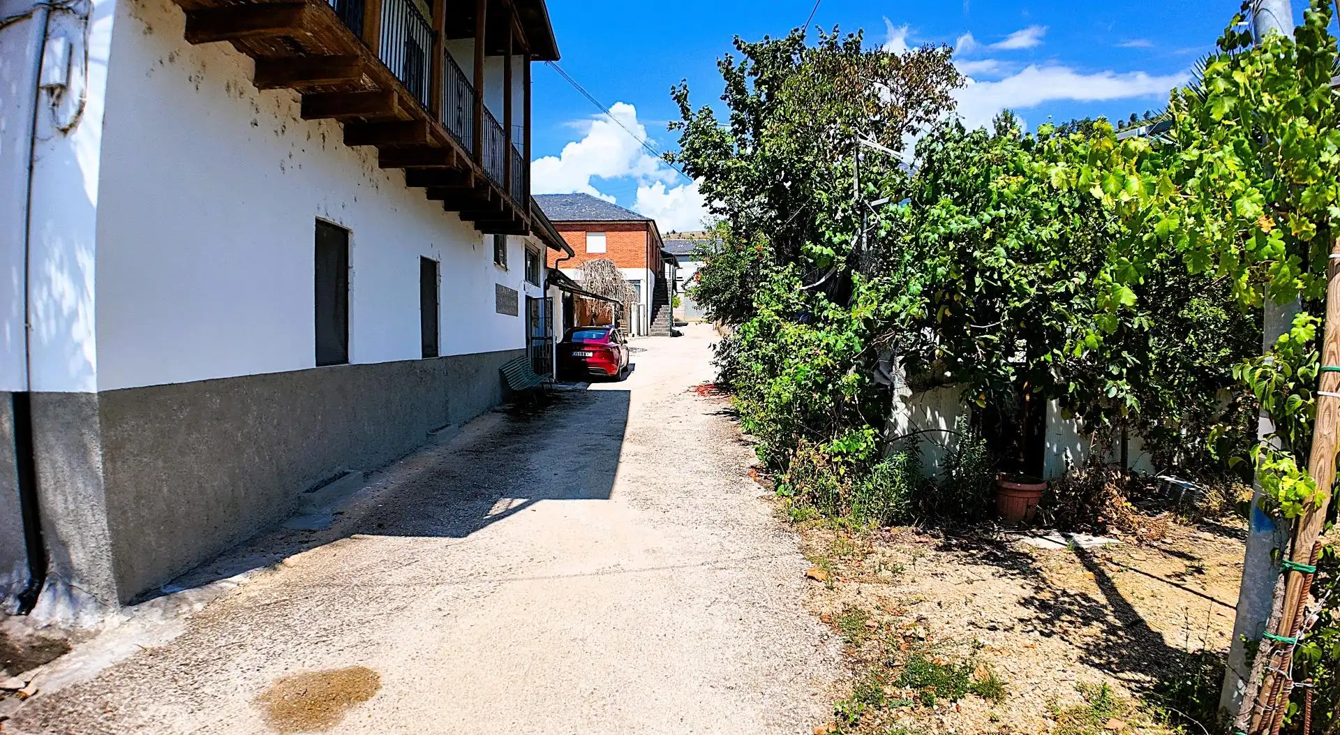 Exterior view of Houses for sale in Rubiá  with Heating, Private garden and Storage room