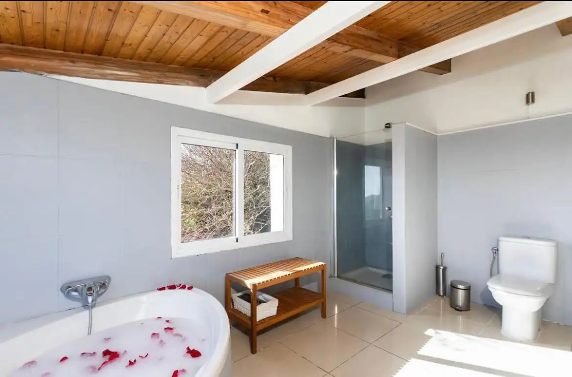 Baño de Casa o chalet de alquiler en San Cristóbal de la Laguna con Terraza