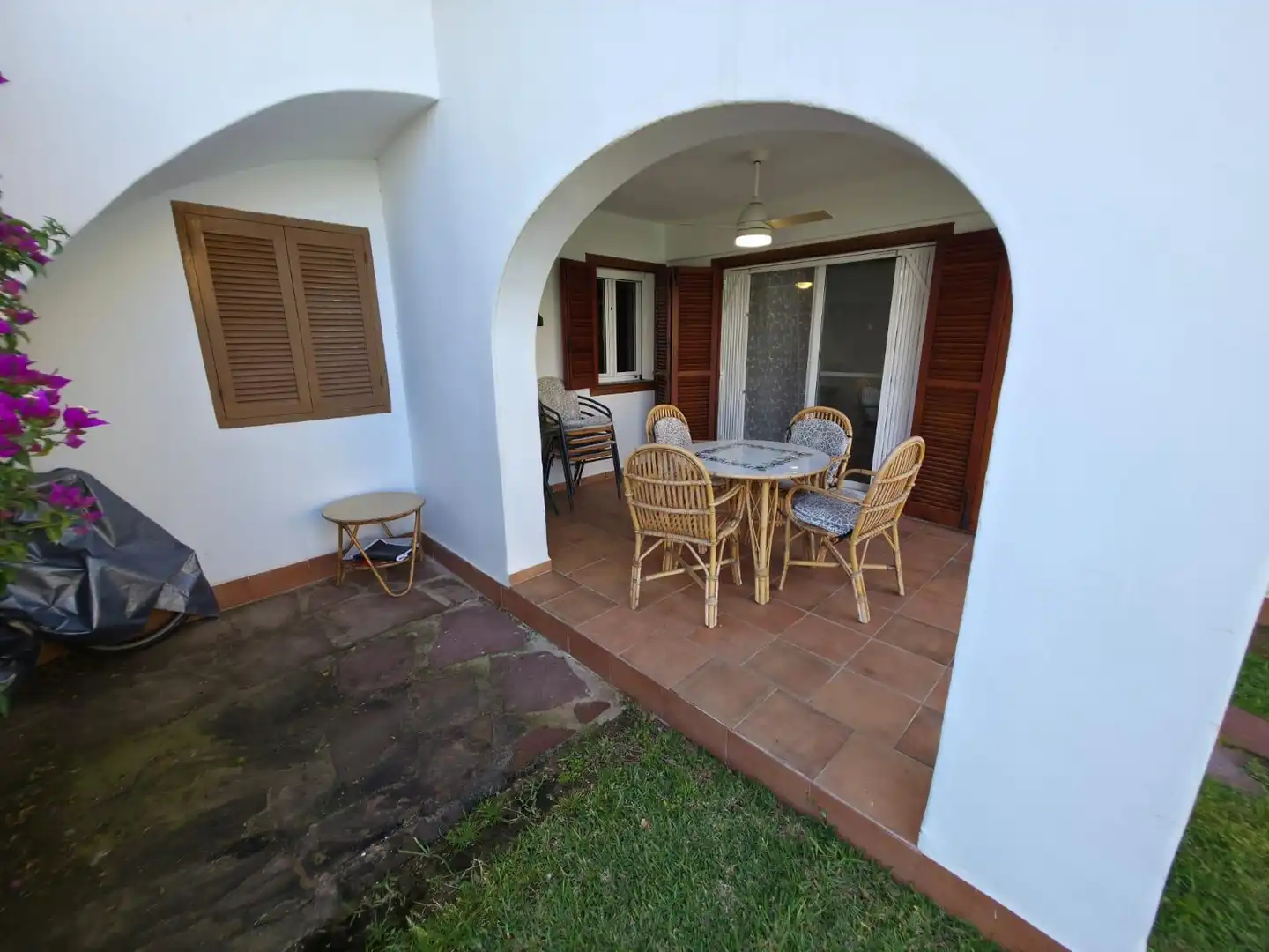 Casa aparellada amb piscina en venda a Las Marinas / Les Marines, imagen 14