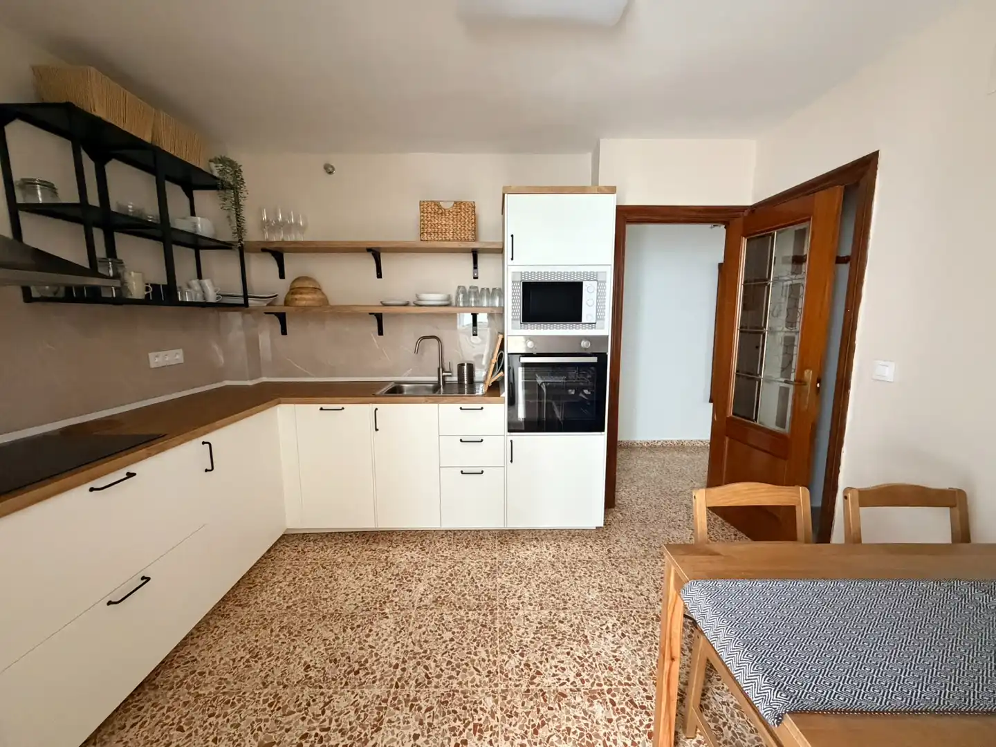 Cocina de Piso de alquiler en Cartagena con Aire acondicionado, Terraza y Amueblado