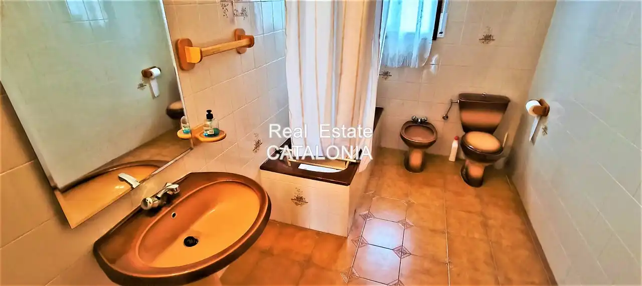 Bany de Casa o xalet en venda en Maçanet de la Selva amb Calefacció, Jardí privat i Terrassa