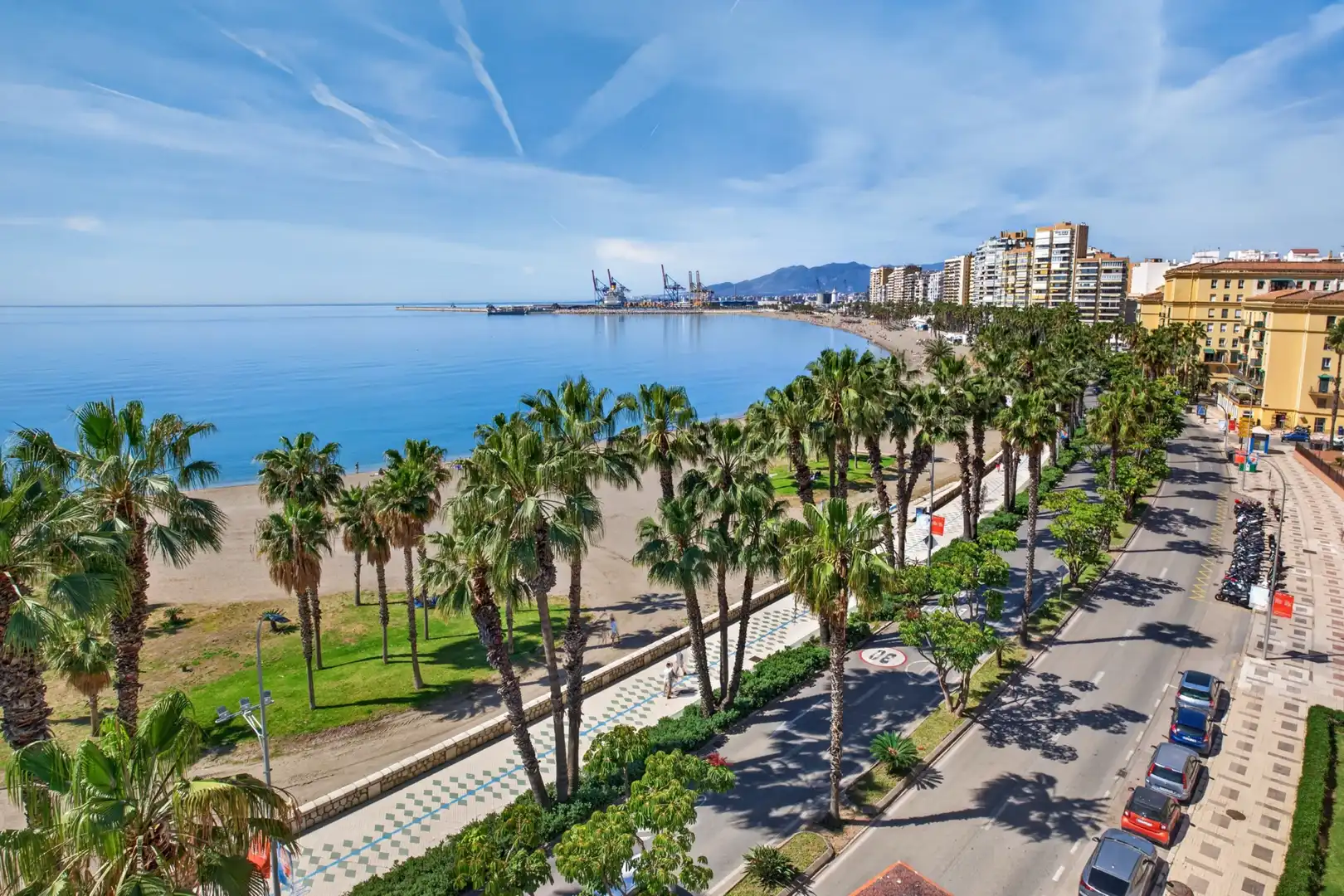 Vista exterior de Ático en venta en Málaga con Aire acondicionado, Terraza y Piscina