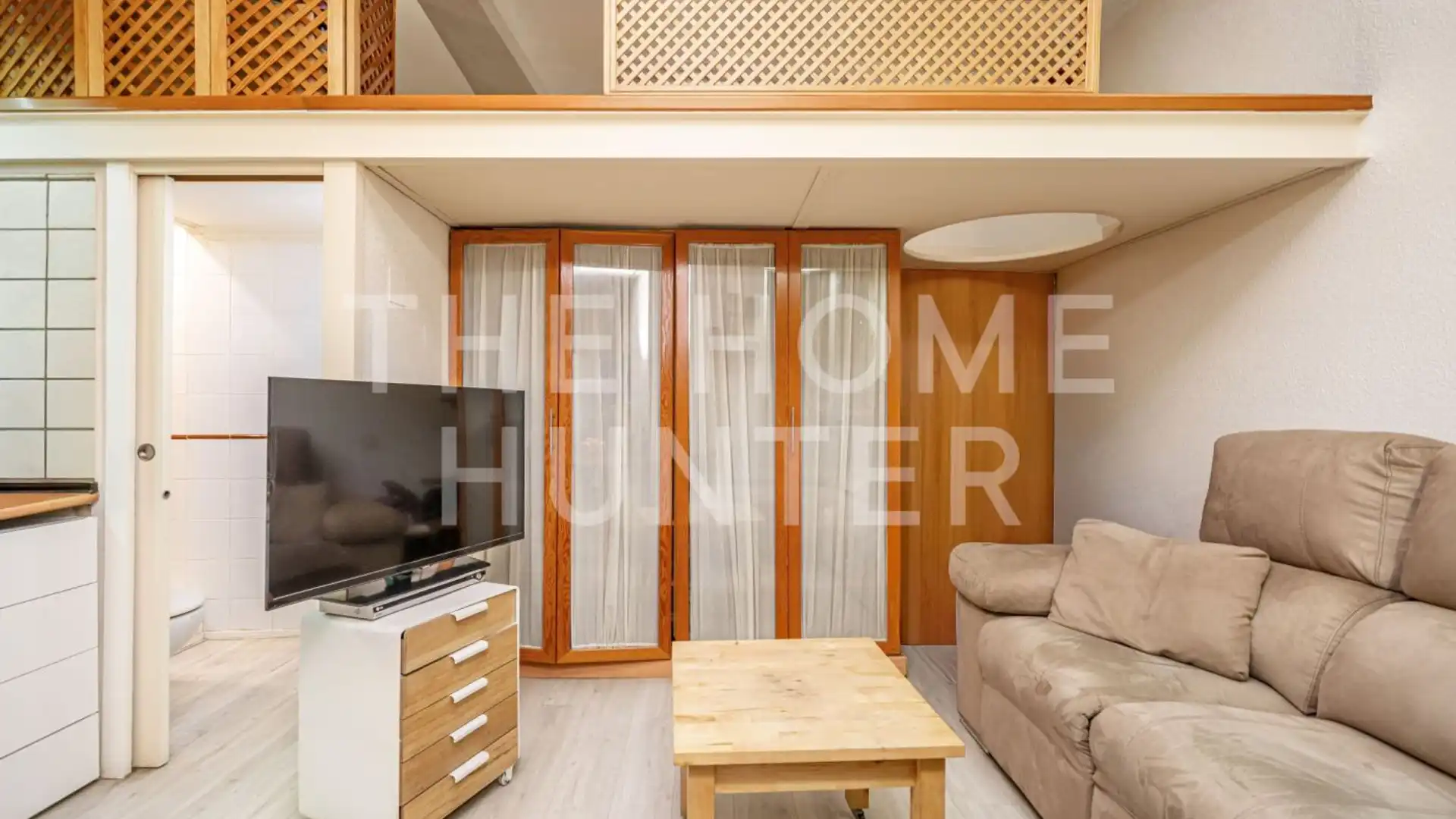 Sala de estar de Piso en venta en  Madrid Capital con Calefacción