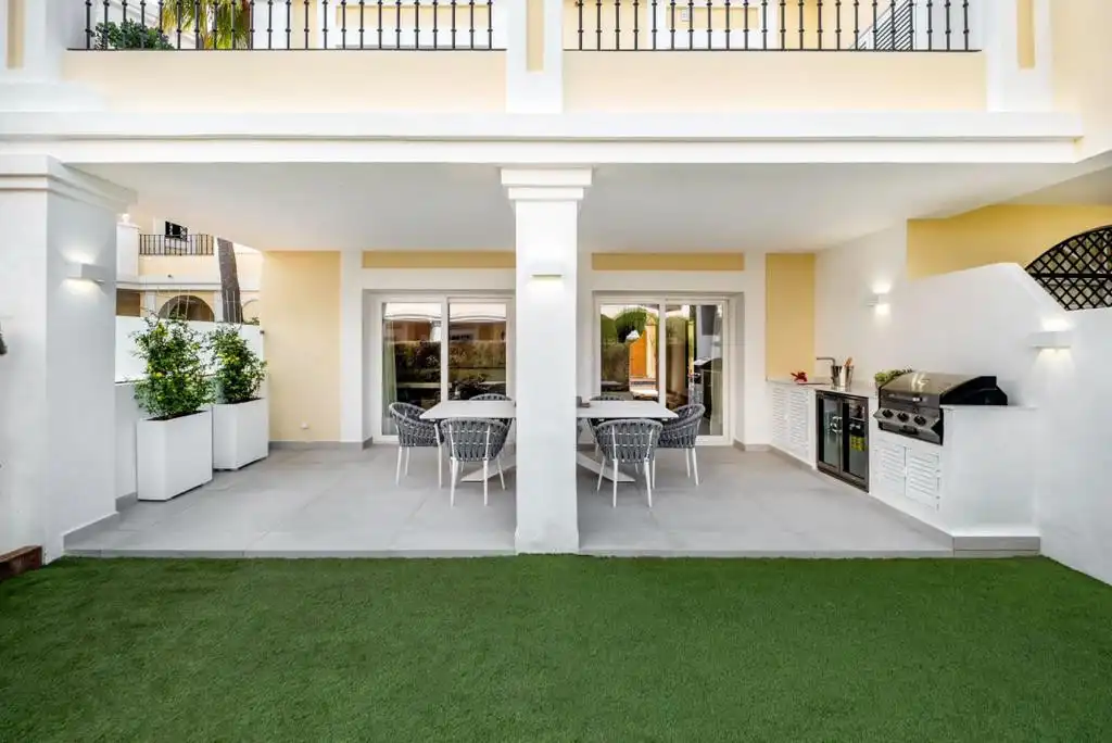 Casa o xalet en venda a Aloha