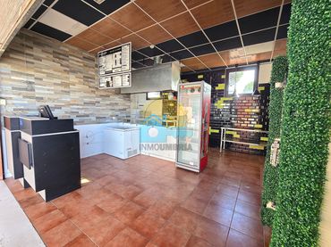 Local comercial en venda a Punta Umbría