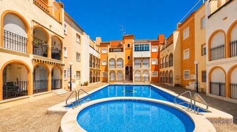 Foto 2 von Haus oder Chalet zum Verkauf in Urbano Aregui, Playa de los Náufragos, Torrevieja