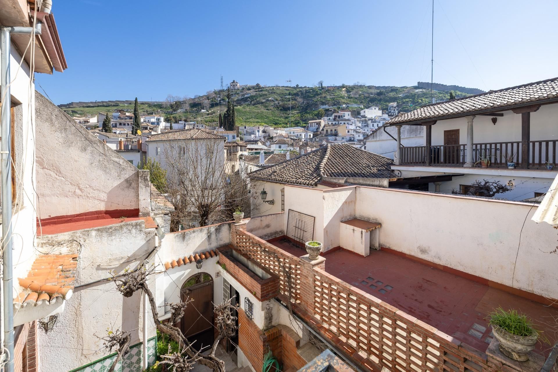 Exterior view of Single-family semi-detached for sale in  Granada Capital  with Private garden and Terrace