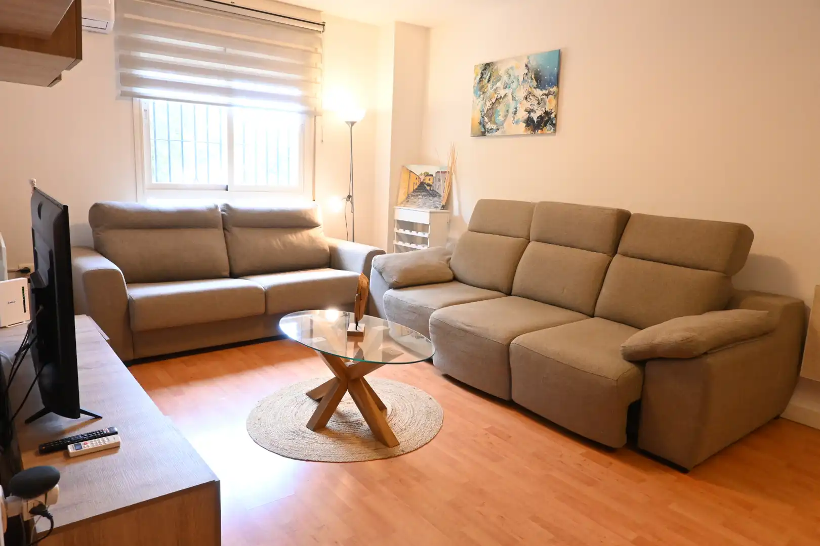 Living room of Flat for sale in Churriana de la Vega  with Air Conditioner, Heating and Furnished