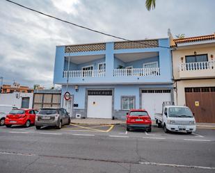 Exterior view of Single-family semi-detached for sale in Santa Úrsula  with Terrace and Balcony