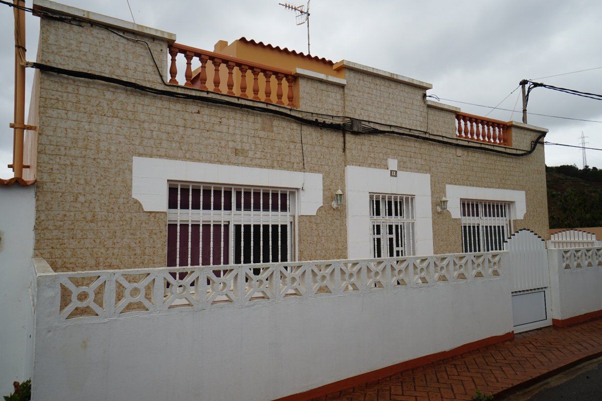 Country house to rent in Calle Paso Maria de los Santos, 1, Santa María de Guía de Gran Canaria