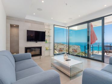 Chalet con piscina en venta en Centro
