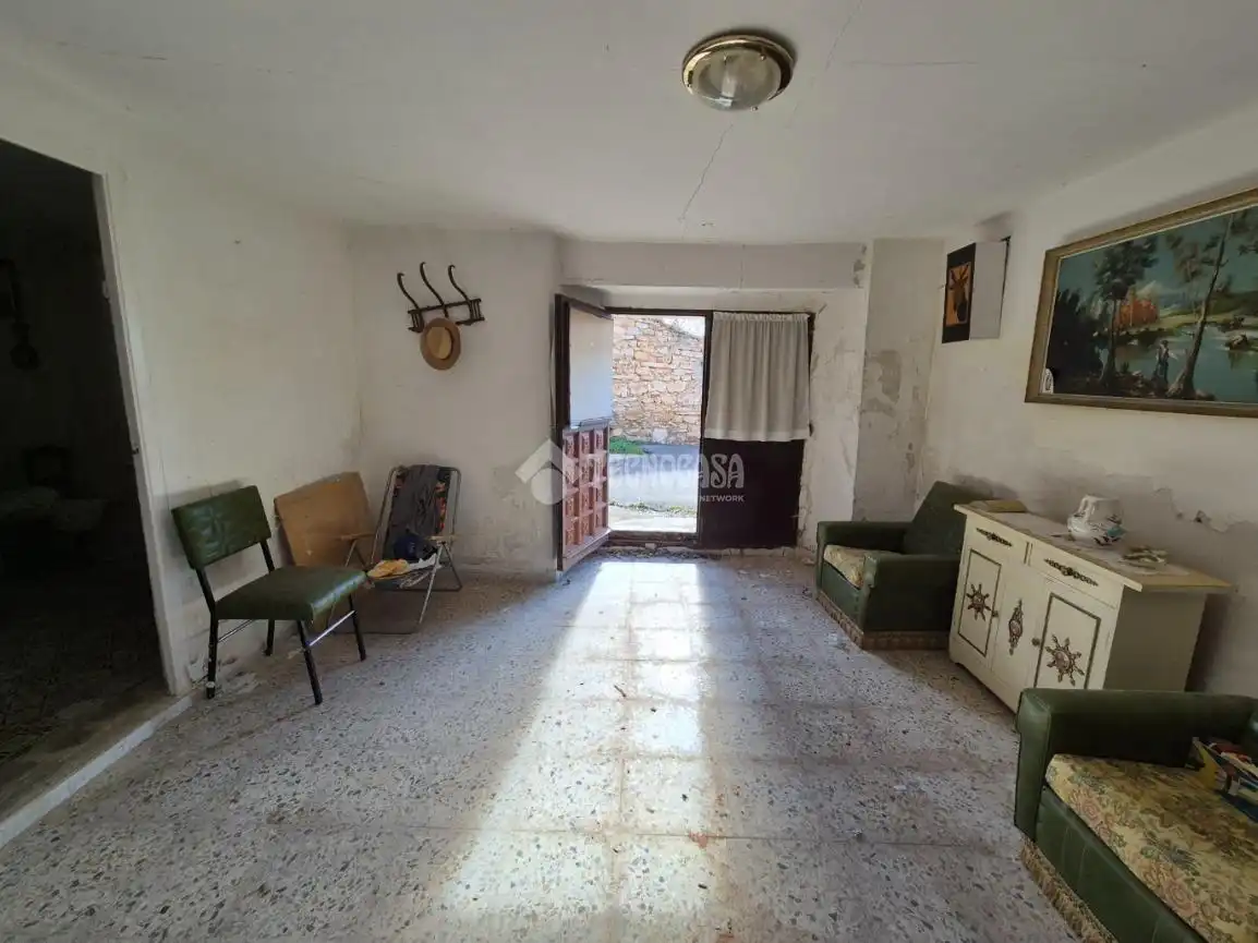 Finca rústica en venda en Sigüenza amb Calefacció i Moblat