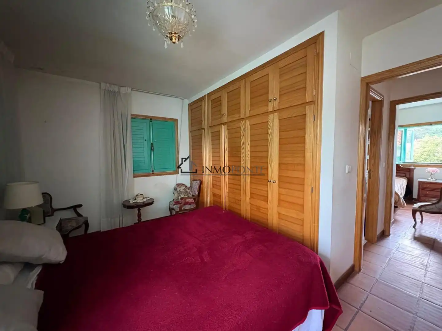 Habitación de Casa o chalet de alquiler en Pontevedra Capital  con Calefacción, Jardín privado y Amueblado