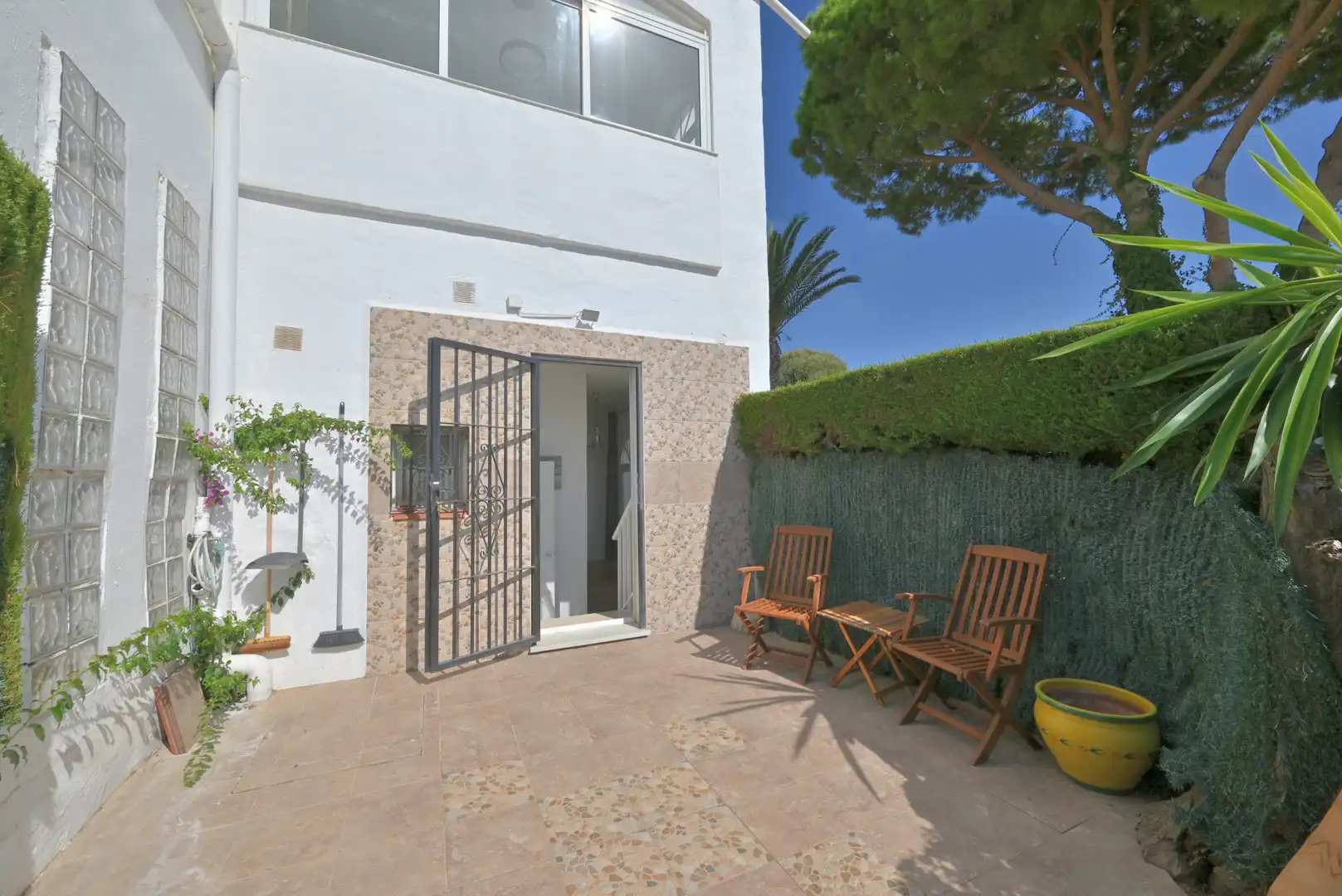 Garden of Ground floor for sale in Calahonda 
