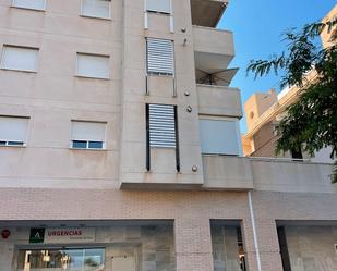 Vista exterior de Pis en venda en Roquetas de Mar amb Aire condicionat, Calefacció i Moblat