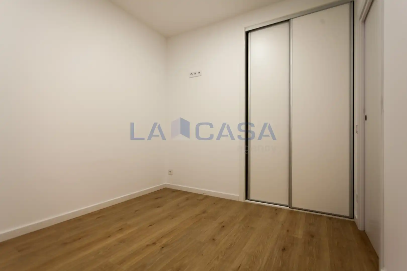 Local en venta en L'Hospitalet de Llobregat