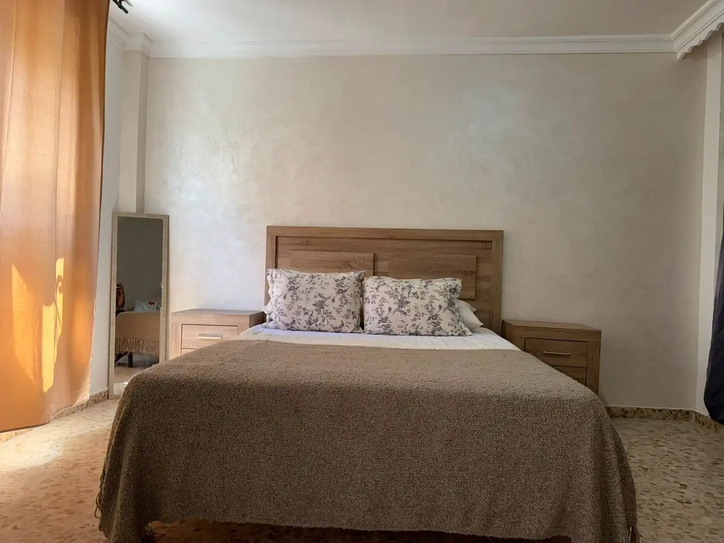 Dormitori de Dúplex de lloguer en La Línea de la Concepción