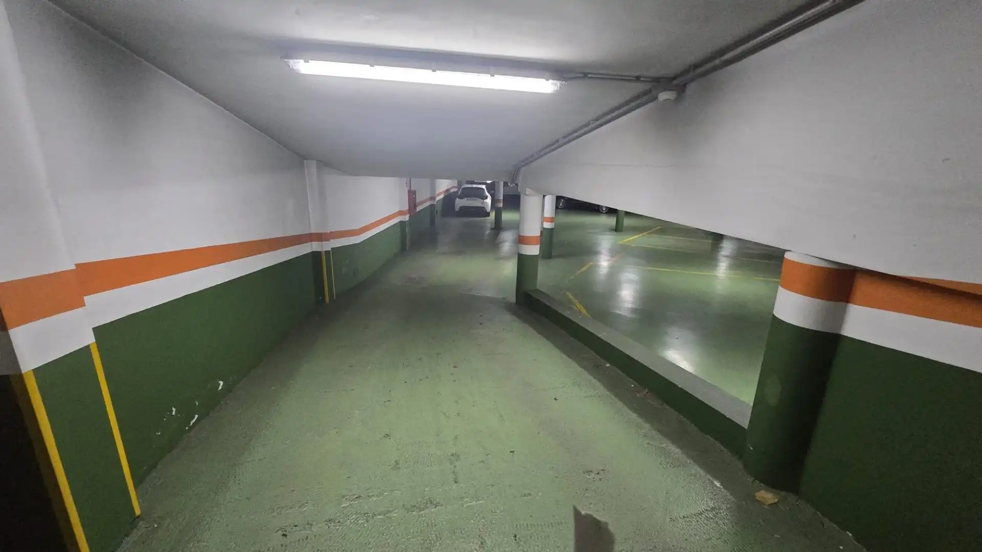 Garage zum Verkauf in Calle Calle Juan Díaz Porlier, 20, 20, Someso - Matogrande