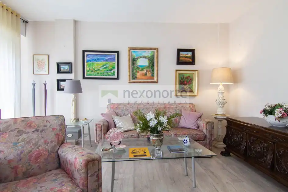 Wohnzimmer von Wohnung zur Miete in As Pontes de García Rodríguez  mit Heizung