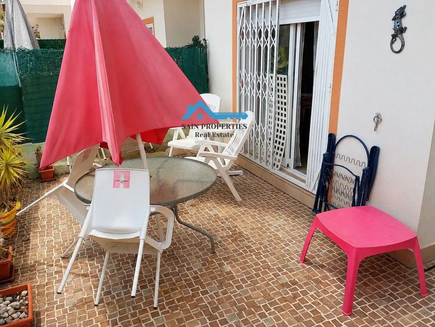 Terraza de Planta baja en venta en La Nucia con Calefacción, Jardín privado y Terraza