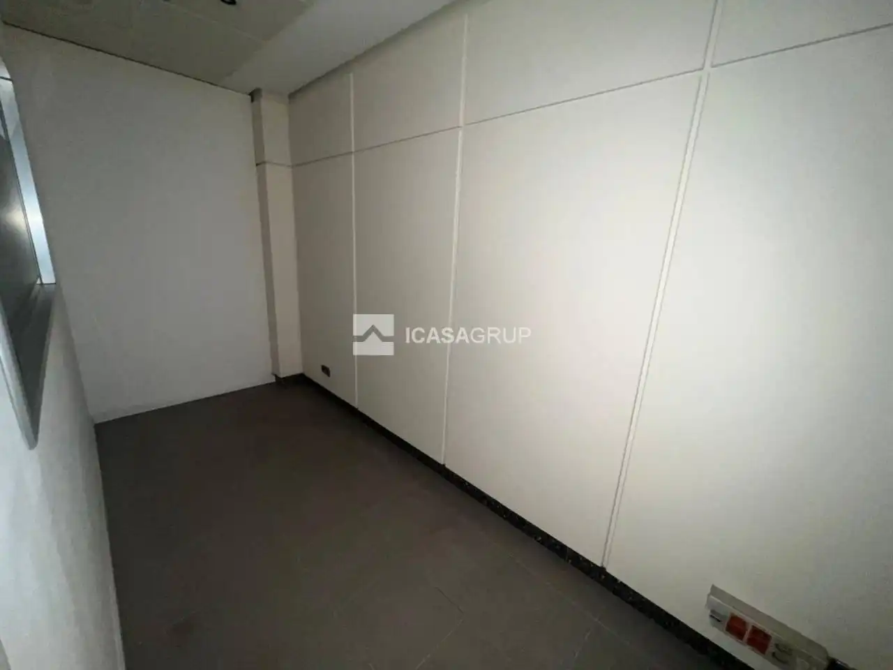 Local en venta en Avenida Catalunya, Centre - Estació