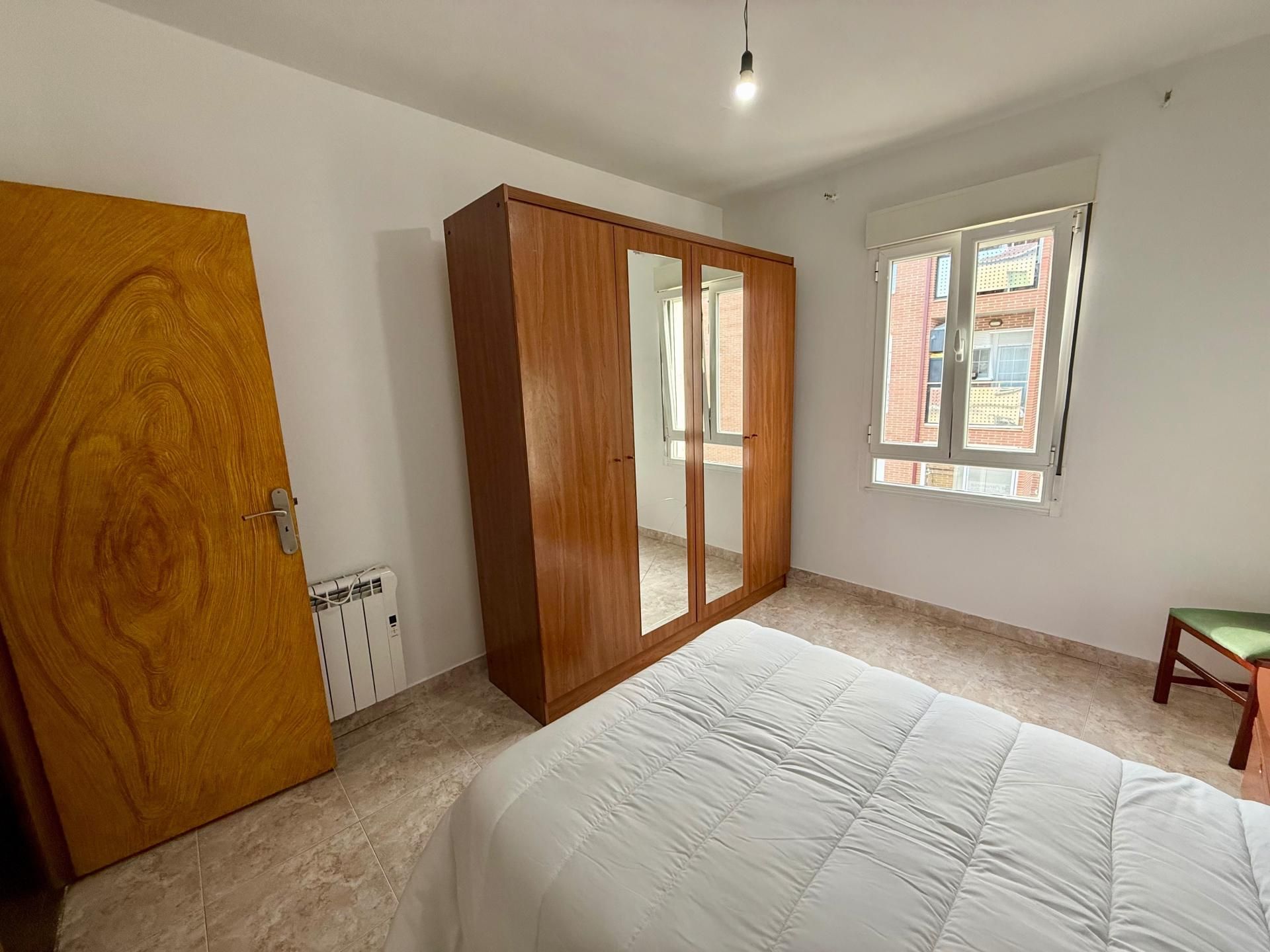 Bedroom of Flat for sale in Santa María del Páramo