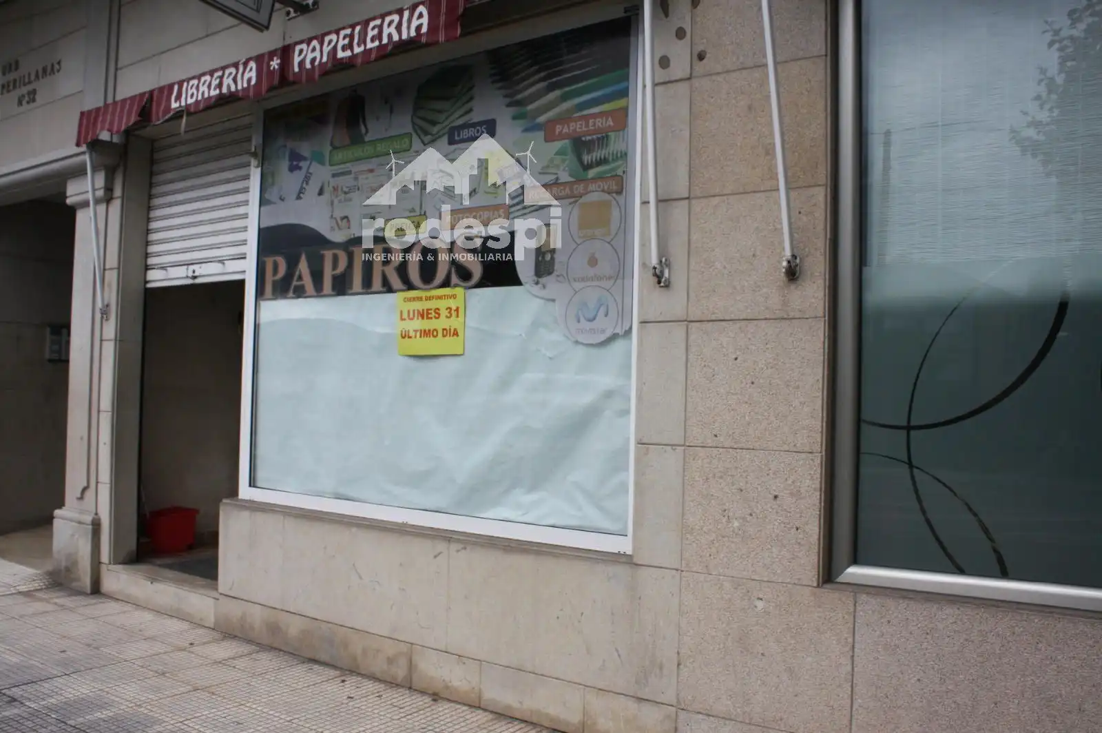 Local comercial en venda a Ponteareas