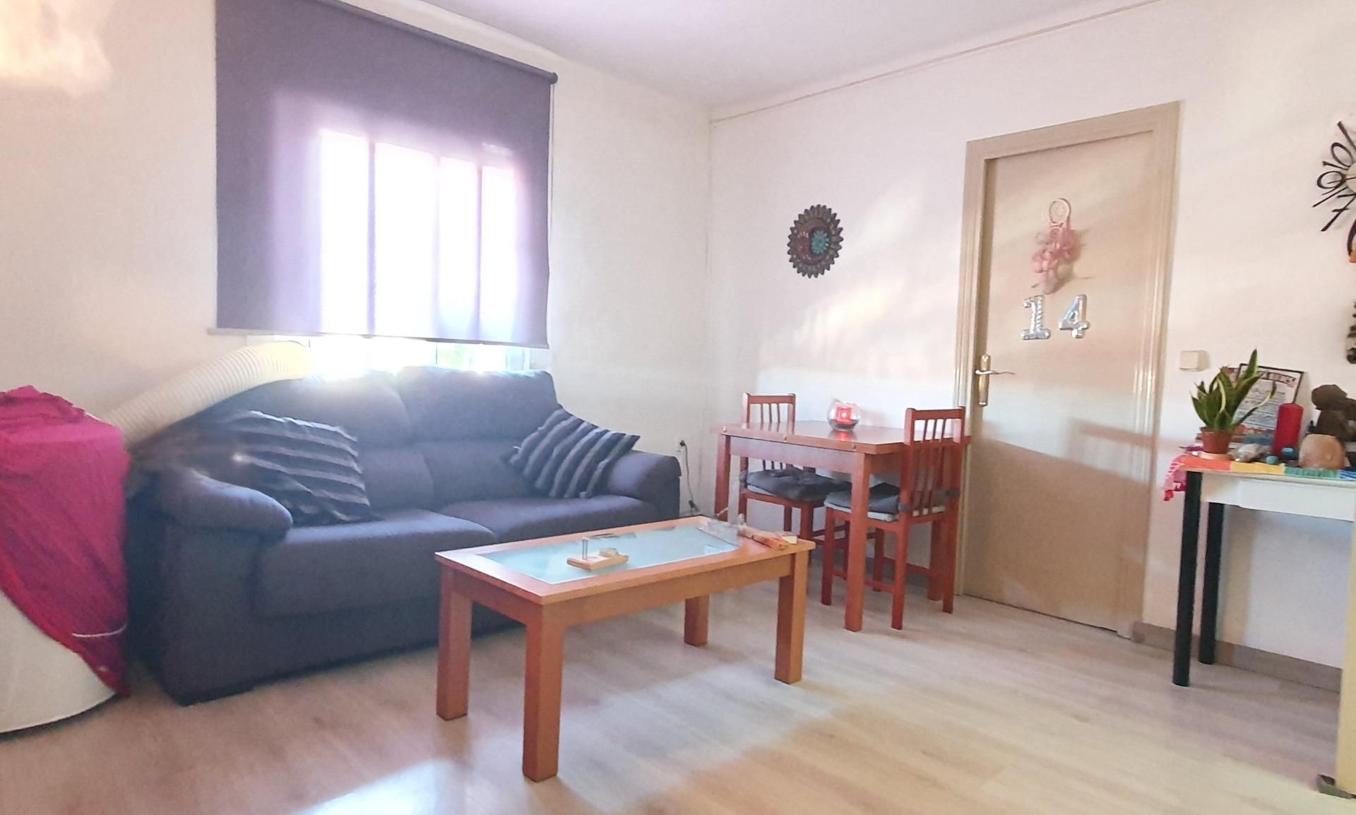 Sala d'estar de Pis en venda en Sabadell