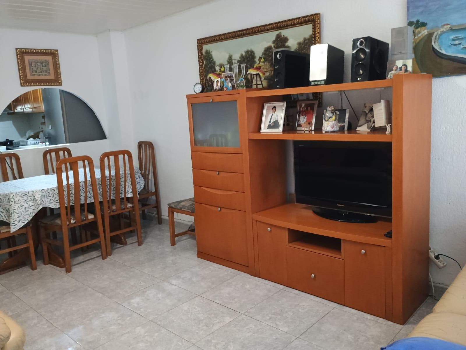 Sala d'estar de Casa o xalet en venda en Benicarló amb Terrassa, Traster i Moblat