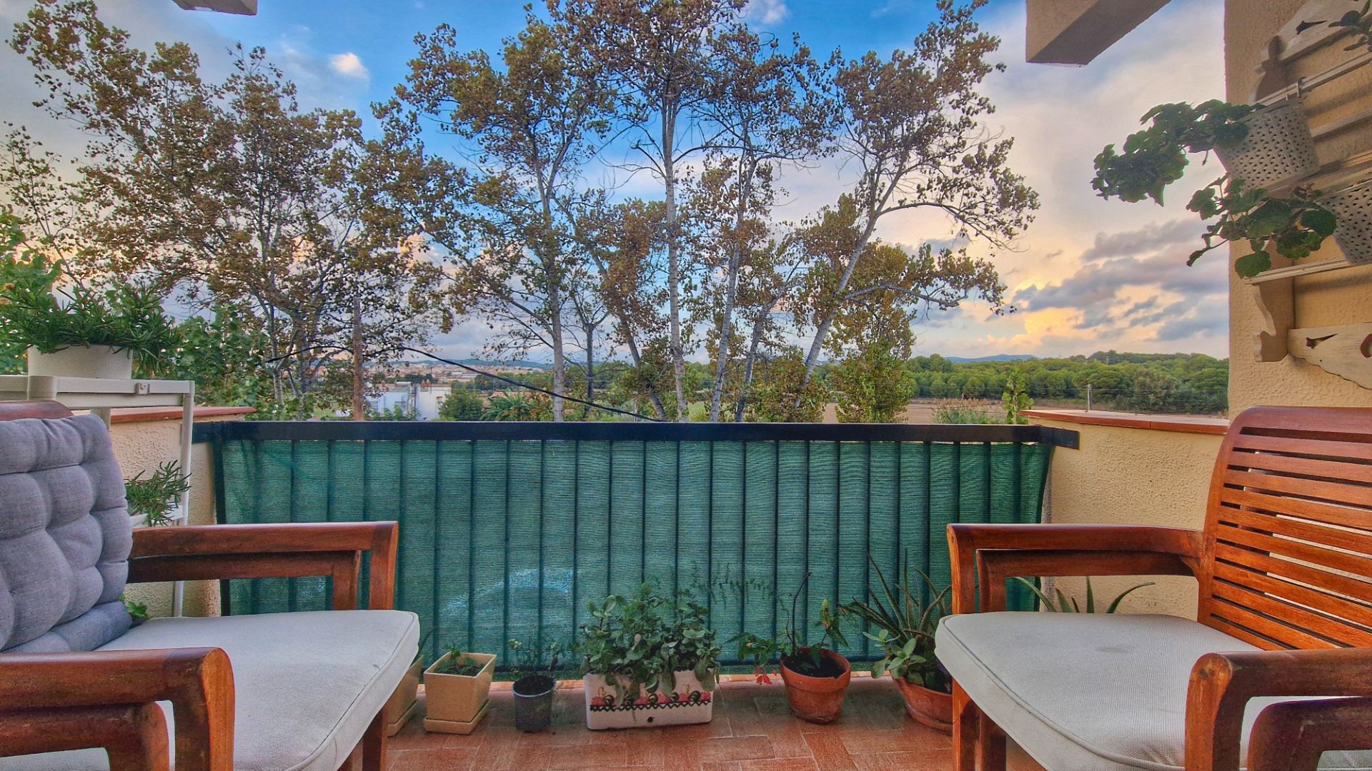 Terrace of Flat for sale in Vilanova i la Geltrú  with Terrace, Storage room and Furnished