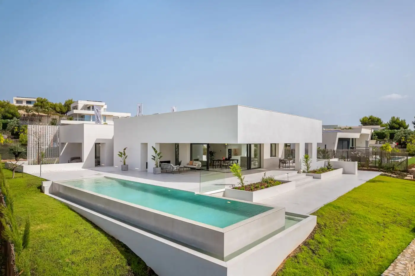 Chalet con piscina en venta en Orihuela Costa