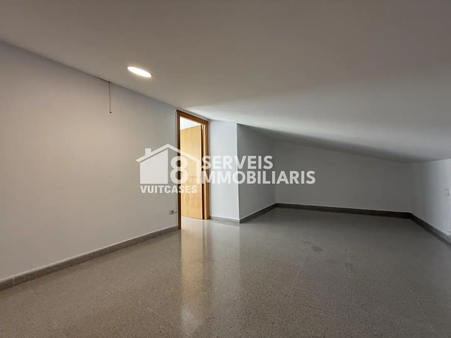 Dúplex de alquiler en Sant Vicenç de Montalt con Calefacción, Terraza y Horno