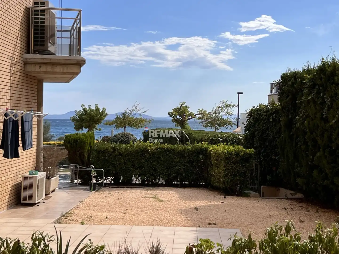 Exterior view of Ground floor for sale in Roses  with Private garden, Terrace and Swimming Pool
