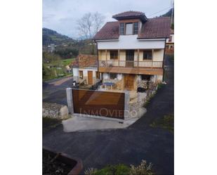 Exterior view of House or chalet for sale in Oviedo   with Heating, Terrace and Furnished