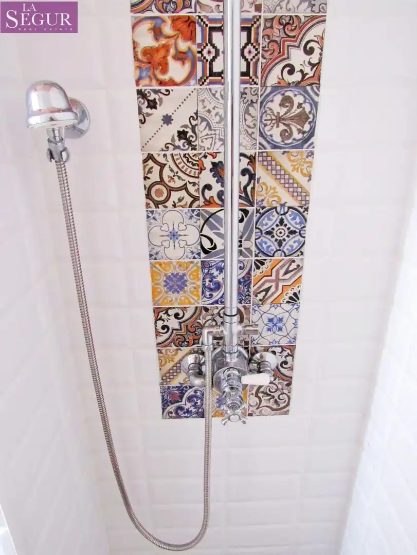 Baño de Ático en venta en Cádiz con Aire acondicionado, Terraza y Amueblado