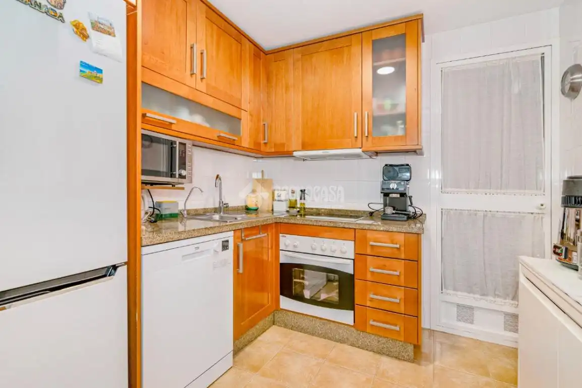 Cocina de Piso en venta en Lucena con Aire acondicionado y Amueblado