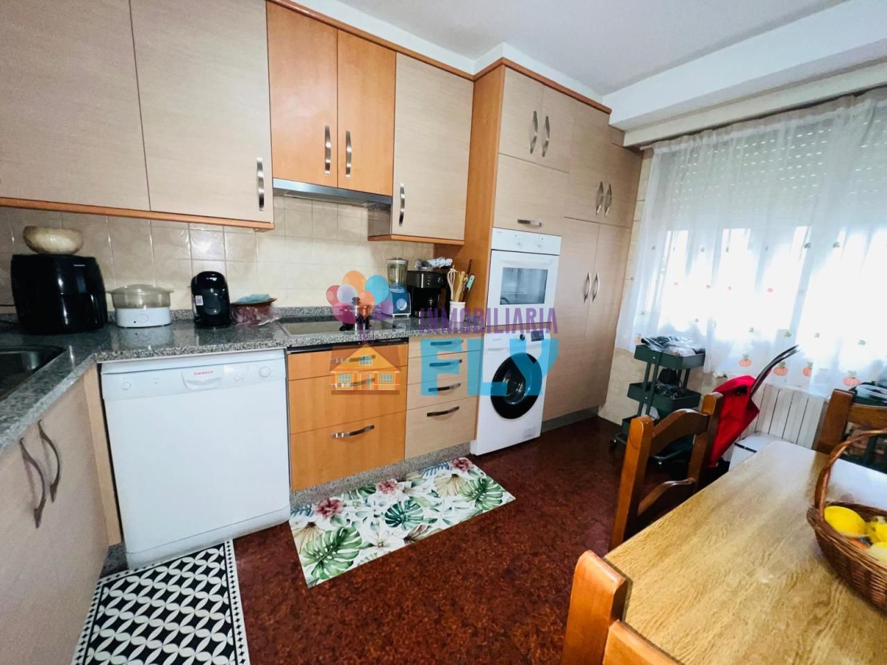 Kitchen of Duplex for sale in Ourense Capital   with Heating, Storage room and Furnished