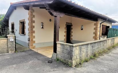 Exterior view of House or chalet for sale in Entrambasaguas  with Terrace
