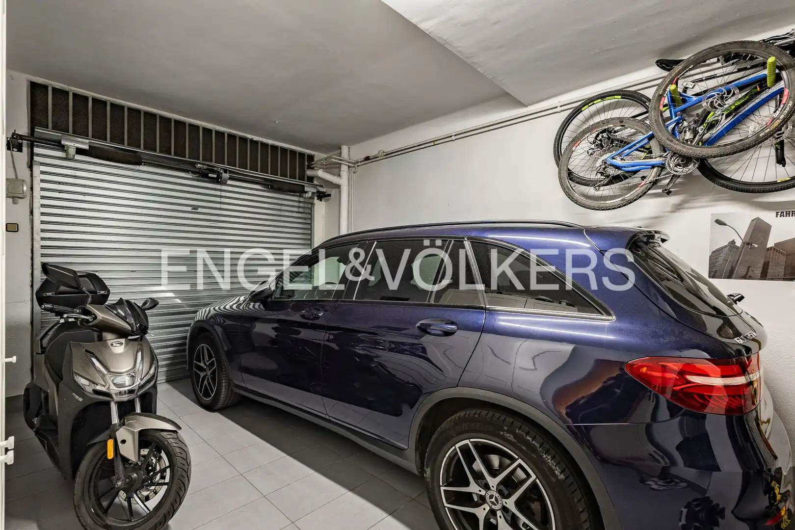 Parking of Houses for sale in Sant Feliu de Llobregat  with Heating, Private garden and Terrace
