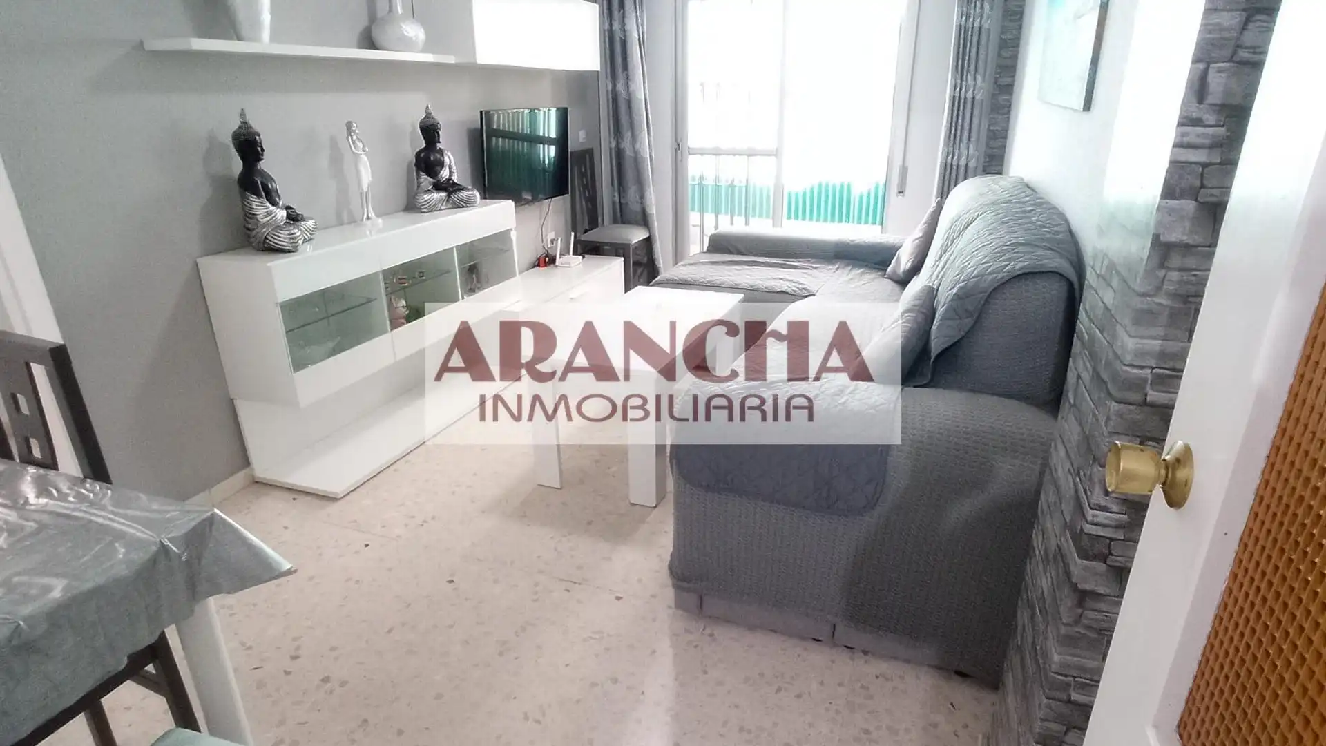 Sala d'estar de Planta baixa en venda en Chipiona amb Terrassa