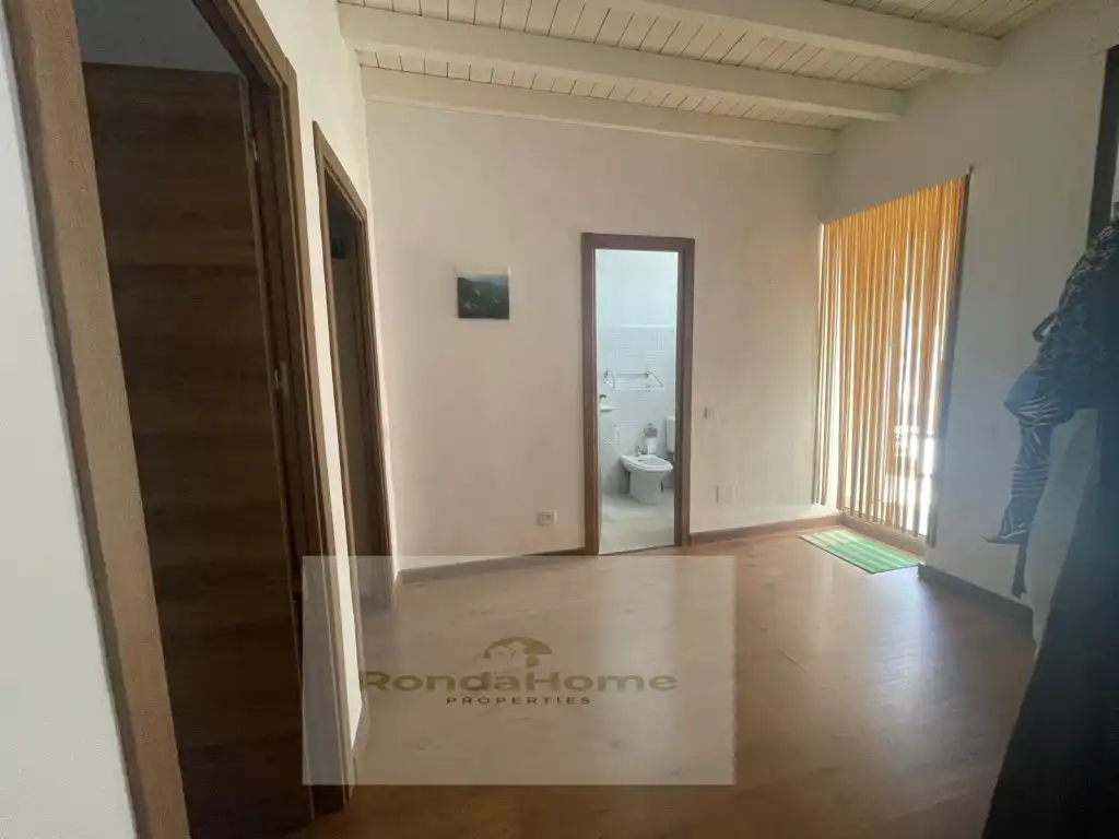 Sala de estar de Casa o chalet en venta en Montejaque con Terraza y Piscina