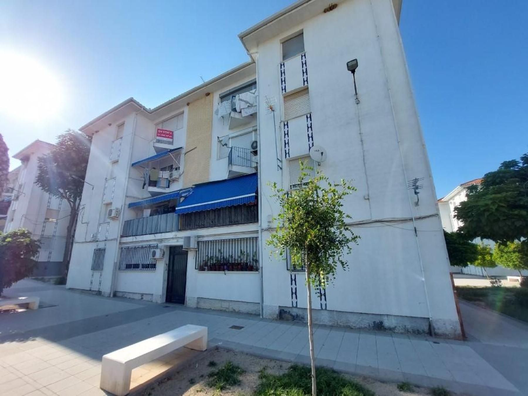 Vista exterior de Pis en venda en Linares